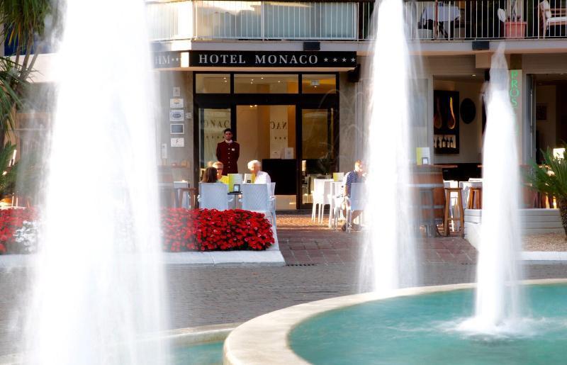 Monaco Suites Hotel ลินญาโน ซับเบียโดโร ภายนอก รูปภาพ